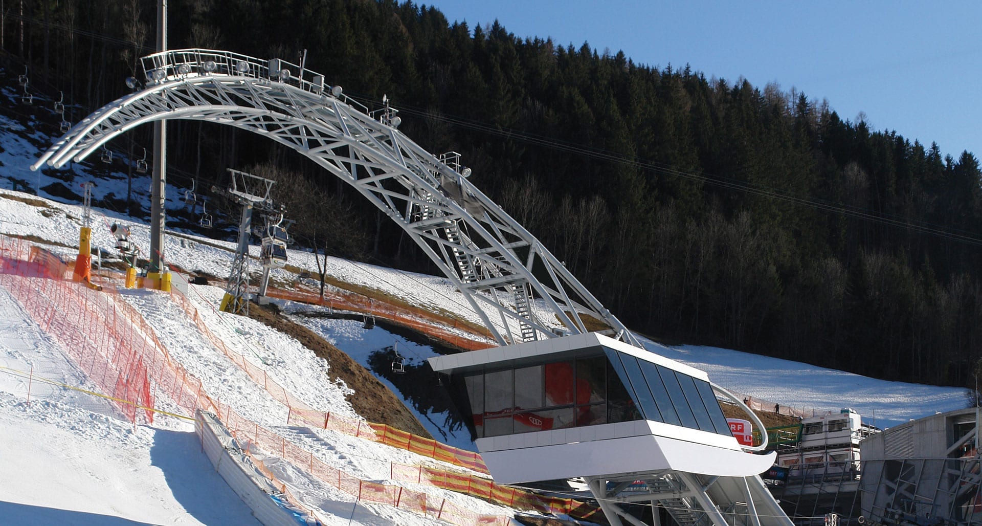 Skygate (Tor der Sieger) erbaut von SMB für die Ski-WM 2013 in Schladming